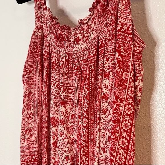 Maurices Red and White Floral Camisole Size XL - Picture 2 of 6